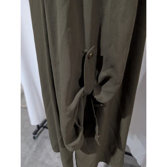 Chico's Size 3 XL Tunic Asymmetrical Hem Roll tab Sleeve 1/4 Button Shirt Modern - Picture 6 of 16